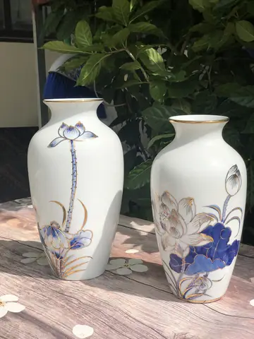 Bình hoa gốm sứ Bát Tràng: