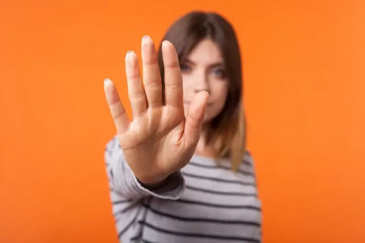Tặng Quà Bị Từ Chối: Nguyên Nhân, Tâm Lý Và Cách Ứng Xử Tinh Tế