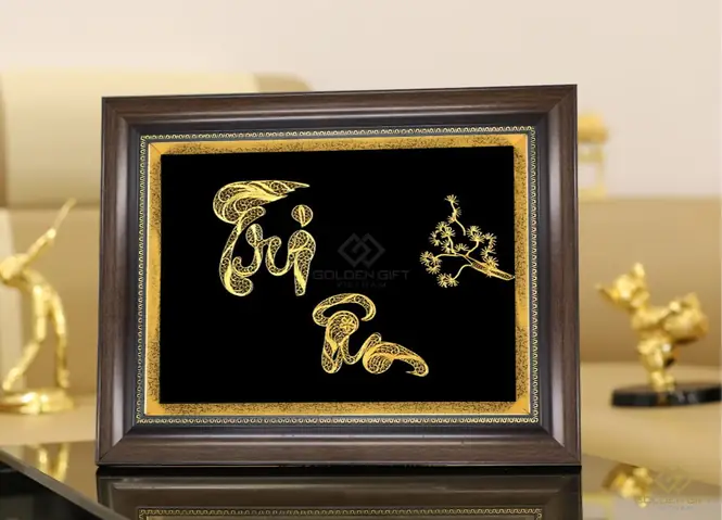 Tặng Quà Cho Giáo Viên Nước Ngoài: Gợi Ý Ý Nghĩa & Tinh Tế