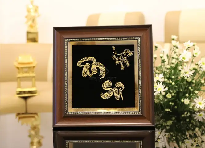 Tặng Quà Cho Giáo Viên Nước Ngoài: Gợi Ý Ý Nghĩa & Tinh Tế