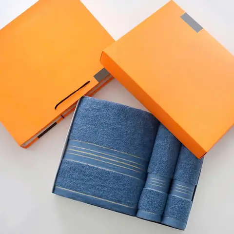 Tặng quà có nên để giá tiền? Phân tích sâu và lời khuyên hữu ích Tặng quà có nên để giá tiền? Phân tích sâu và lời khuyên hữu ích