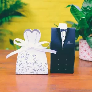 Hướng Dẫn Tặng Quà Cưới Cho Sếp: Gợi Ý Độc Đáo & Tinh Tế