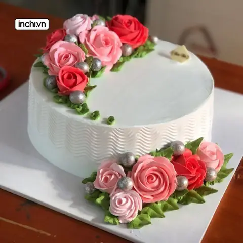 Bánh kem handmade hoặc đặt làm theo sở thích của mẹ