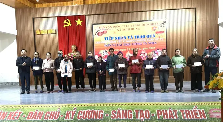 Làm Sao Để Tặng Quà Tết Cho Hộ Nghèo Ý Nghĩa Nhất?