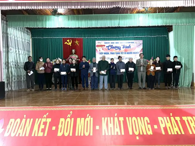 Làm Sao Để Tặng Quà Tết Cho Hộ Nghèo Ý Nghĩa Nhất?