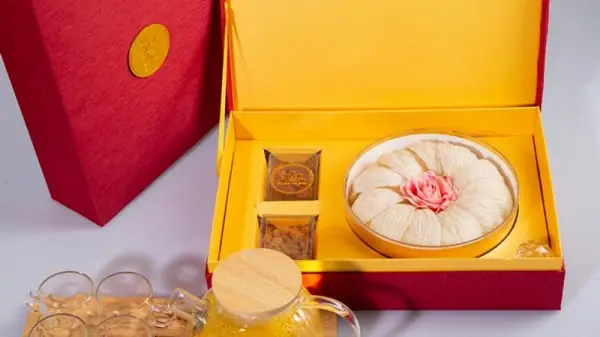 Tặng quà Tết gì cho người thân: Gợi ý chọn quà ý nghĩa và tinh tế? Tặng quà Tết gì cho người thân: Gợi ý chọn quà ý nghĩa và tinh tế?