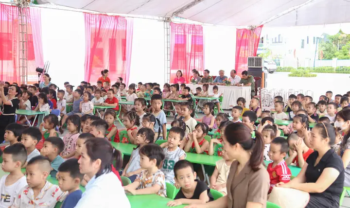 Bí quyết tặng quà Tết Thiếu Nhi ý nghĩa cho bé yêu Bí quyết tặng quà Tết Thiếu Nhi ý nghĩa cho bé yêu