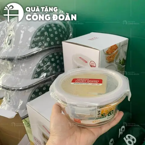 Tặng quà Tháng Công nhân: Gợi ý Quà tặng thiết thực và Ý nghĩa Tặng quà Tháng Công nhân: Gợi ý Quà tặng thiết thực và Ý nghĩa