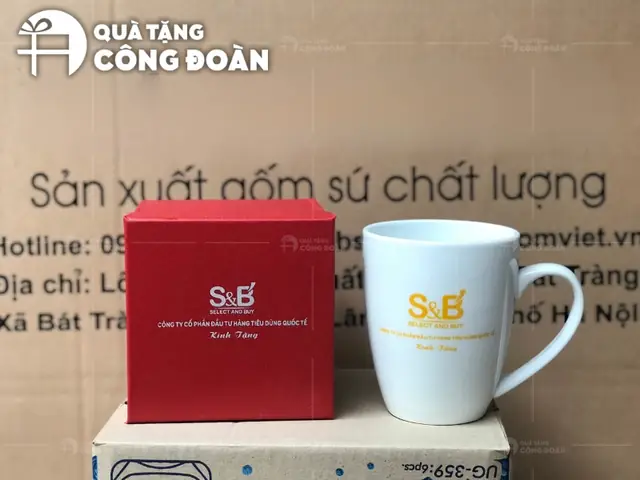 Tặng quà Tháng Công nhân: Gợi ý Quà tặng thiết thực và Ý nghĩa Tặng quà Tháng Công nhân: Gợi ý Quà tặng thiết thực và Ý nghĩa