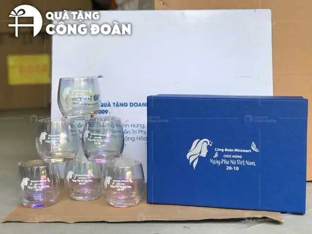 Tặng quà Tháng Công nhân: Gợi ý Quà tặng thiết thực và Ý nghĩa Tặng quà Tháng Công nhân: Gợi ý Quà tặng thiết thực và Ý nghĩa
