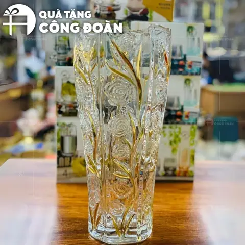 Tặng quà Tháng Công nhân: Gợi ý Quà tặng thiết thực và Ý nghĩa Tặng quà Tháng Công nhân: Gợi ý Quà tặng thiết thực và Ý nghĩa