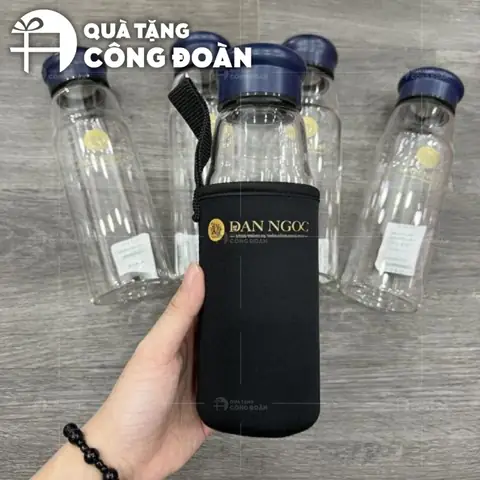 Tặng quà Tháng Công nhân: Gợi ý Quà tặng thiết thực và Ý nghĩa Tặng quà Tháng Công nhân: Gợi ý Quà tặng thiết thực và Ý nghĩa