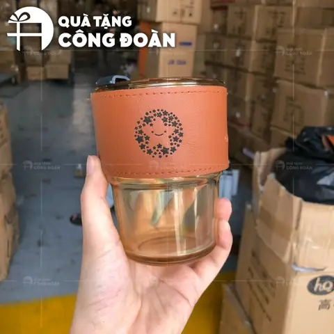 Tặng quà Tháng Công nhân: Gợi ý Quà tặng thiết thực và Ý nghĩa Tặng quà Tháng Công nhân: Gợi ý Quà tặng thiết thực và Ý nghĩa