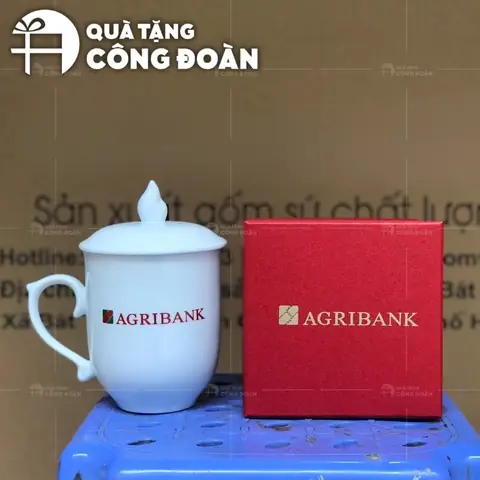 Tặng quà Tháng Công nhân: Gợi ý Quà tặng thiết thực và Ý nghĩa Tặng quà Tháng Công nhân: Gợi ý Quà tặng thiết thực và Ý nghĩa