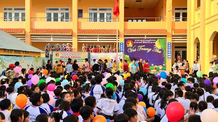 Tặng Quà Trung Thu Cho Thiếu Nhi: Gợi Ý Quà Ý Nghĩa & Sáng Tạo