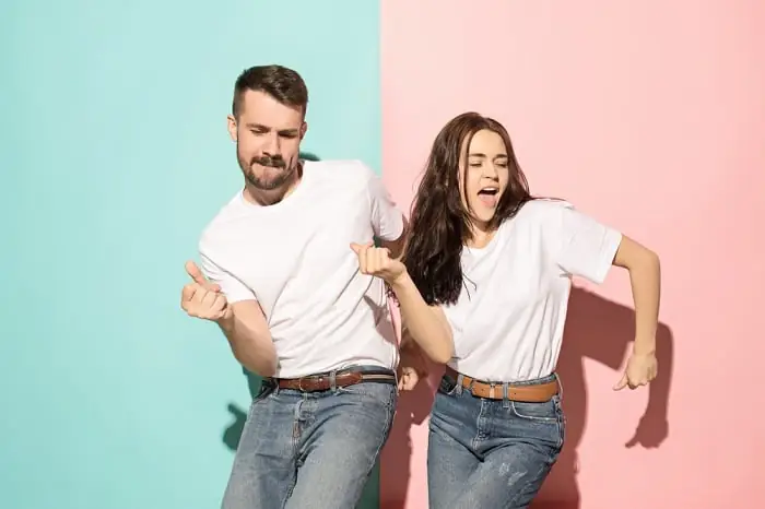 Tặng Quà Valentine Cho Người Yêu Ở Xa: Bí Quyết & Gợi Ý Chi Tiết