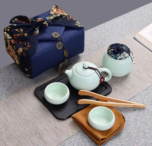 Tất Niên Tặng Quà Gì? Gợi Ý Quà Tặng Ý Nghĩa Cho Đối Tác, Khách Hàng Và Nhân Viên Tất Niên Tặng Quà Gì? Gợi Ý Quà Tặng Ý Nghĩa Cho Đối Tác, Khách Hàng Và Nhân Viên