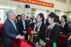 Thăm tặng quà Tết cho người nghèo: Ý nghĩa và cách thực hiện