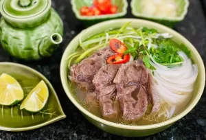 Tinh Hoa Quà Việt Hồ Tùng Mậu: Tìm hiểu điểm đến quà tặng đặc sắc