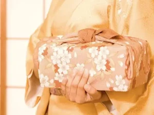 Văn hóa tặng quà của người Nhật: Từ ý nghĩa đến kiêng kỵ