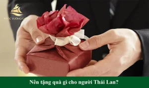 Văn hóa tặng quà của người Thái Lan: Điều bạn cần biết