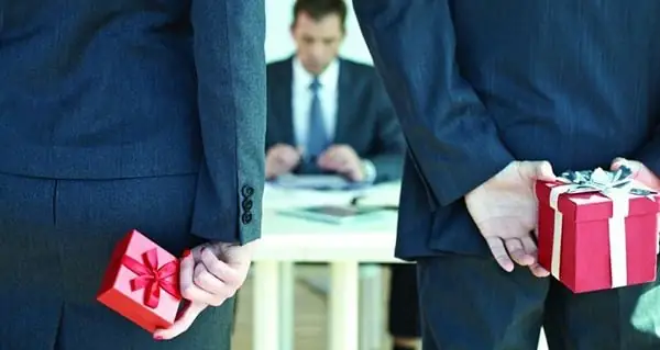 Viết Gì Khi Tặng Quà? Lời Chúc Ý Nghĩa Cho Mọi Dịp & Đối Tượng Viết Gì Khi Tặng Quà? Lời Chúc Ý Nghĩa Cho Mọi Dịp & Đối Tượng