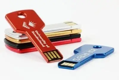 Chọn Xưởng Sản Xuất USB Quà Tặng Uy Tín: Kinh Nghiệm & Đánh Giá
