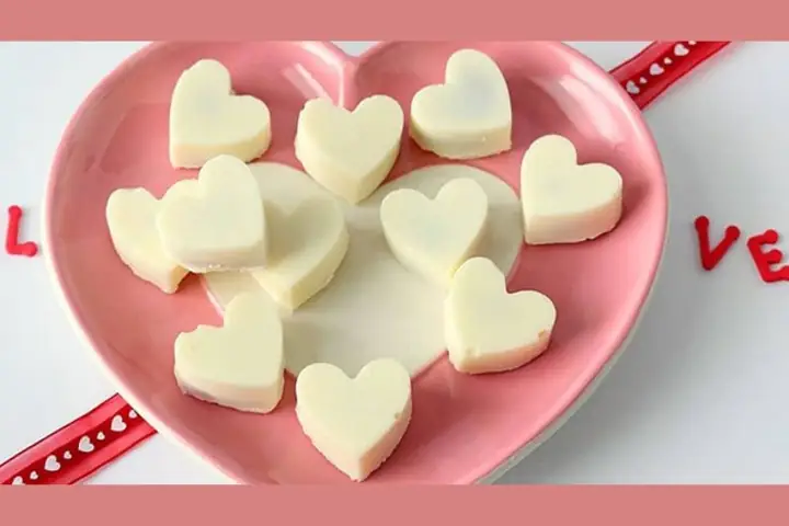 Ý Nghĩa Tặng Quà Ngày Valentine: Biểu Tượng Tình Yêu Vĩnh Cửu